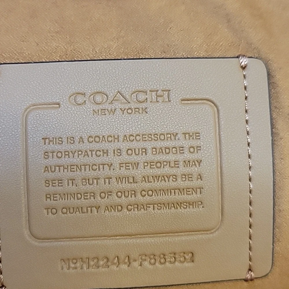 Coach Signature Black and Gray Laptop Sleeve Suede Interior 9